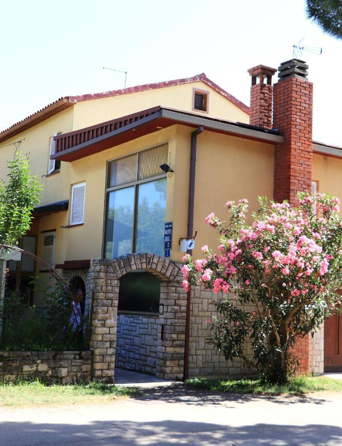 Family Rooms Moela Umag Kültér fotó